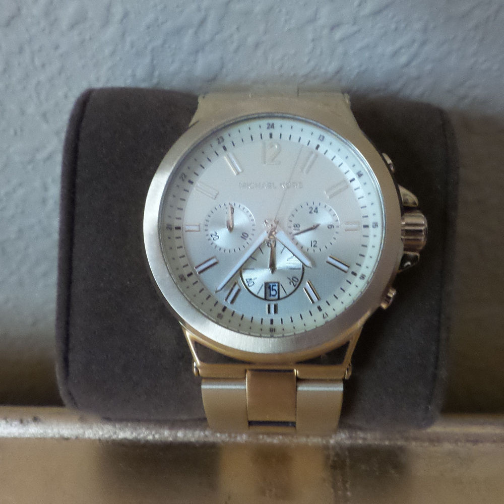 Michael Kors Gold Tone Watch - Picture 2 of 5